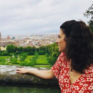 Meet your Posher, Laura